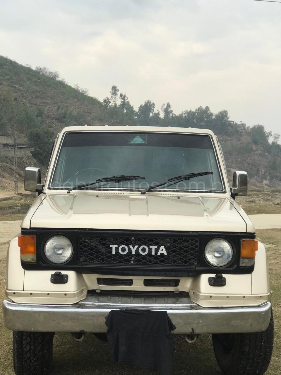 Toyota land cruiser 3 door