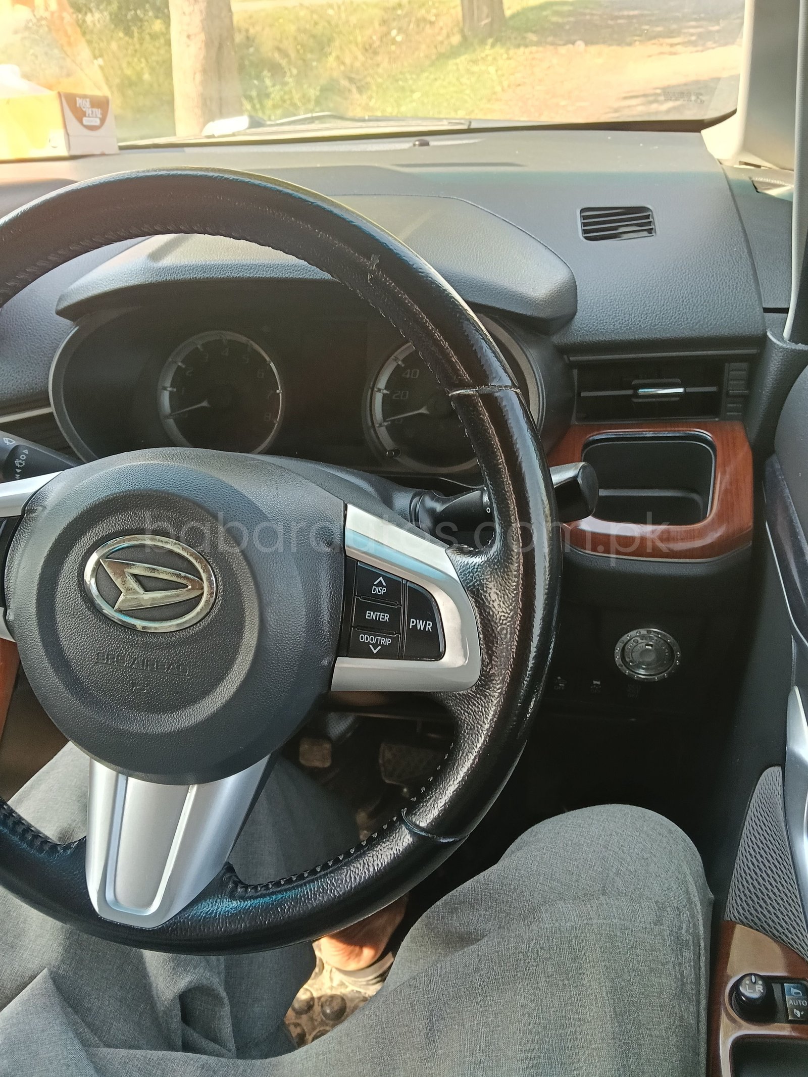 Daihatsu custom move turbo