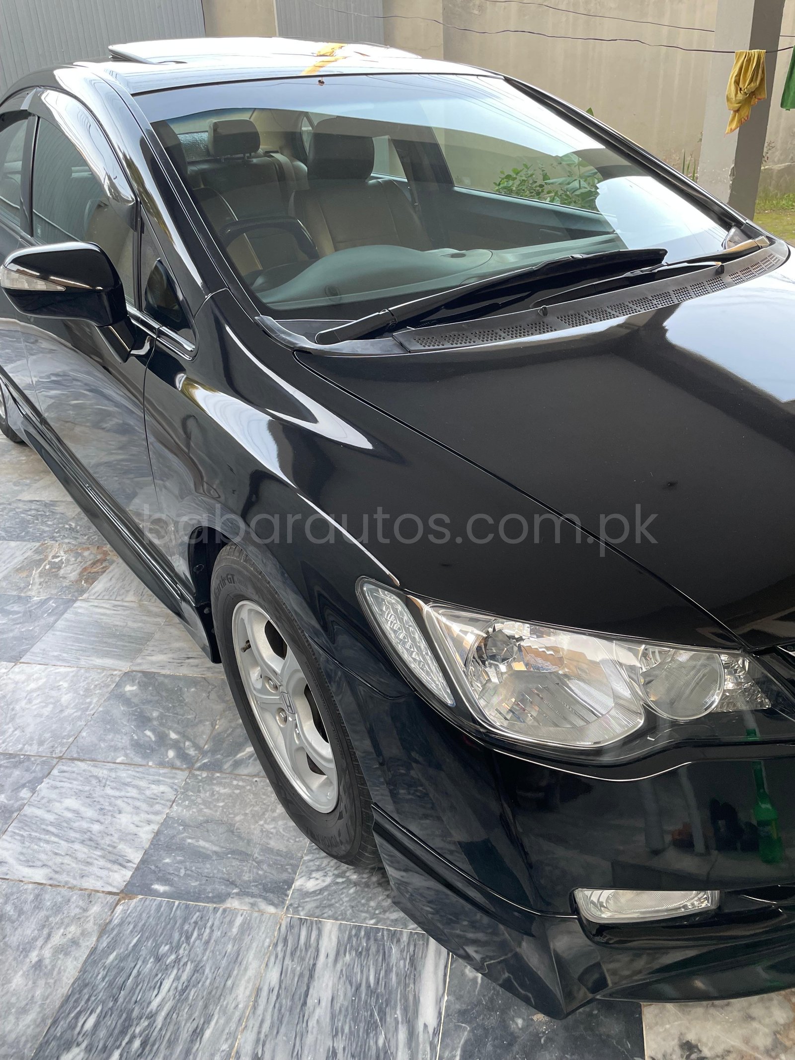 HONDA CIVIC 2012 UG FULL OPTION