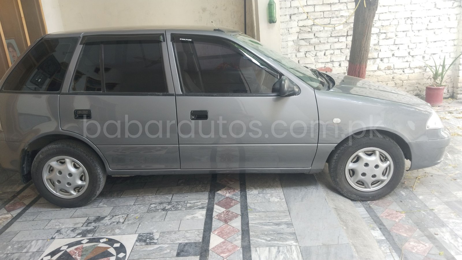 Suzuki Cultus 2011 efi