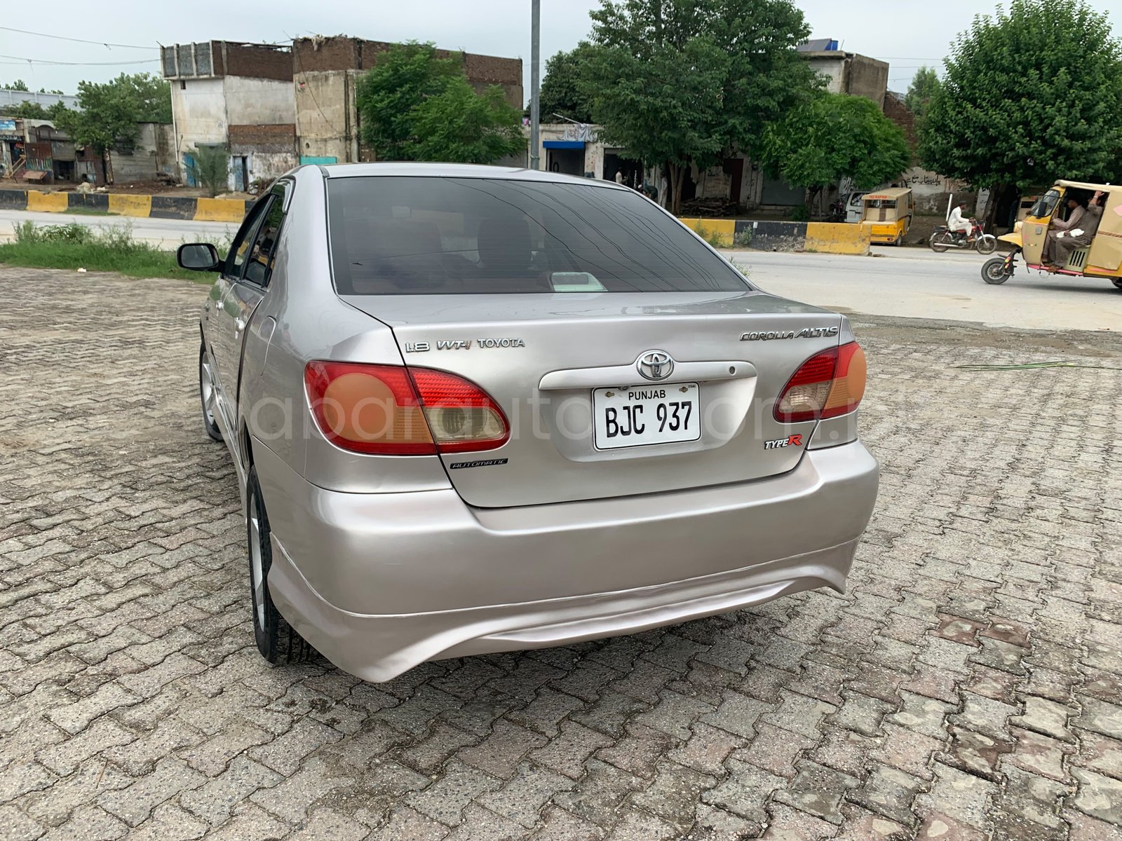 Toyota corolla altis